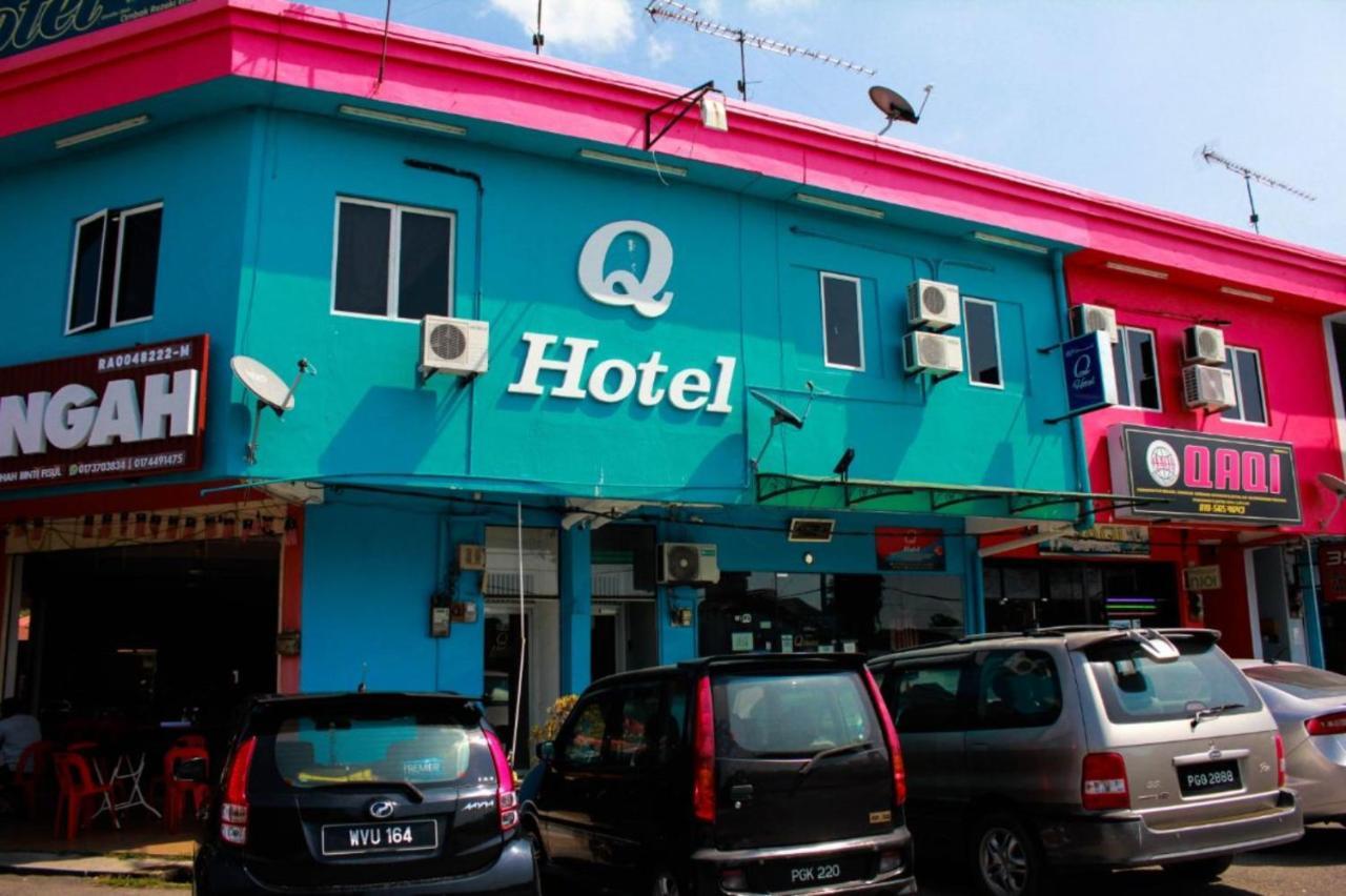 Q Hotel 쿠알라펠리스 외부 사진