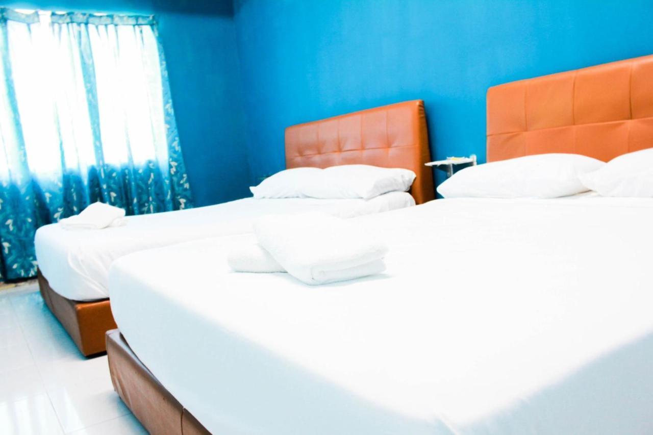 Q Hotel 쿠알라펠리스 외부 사진